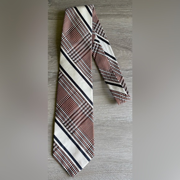 Vintage Necktie Quiana Merritt DuPont Plaid Striped Tie Burnt Orange White Blue - Picture 1 of 4